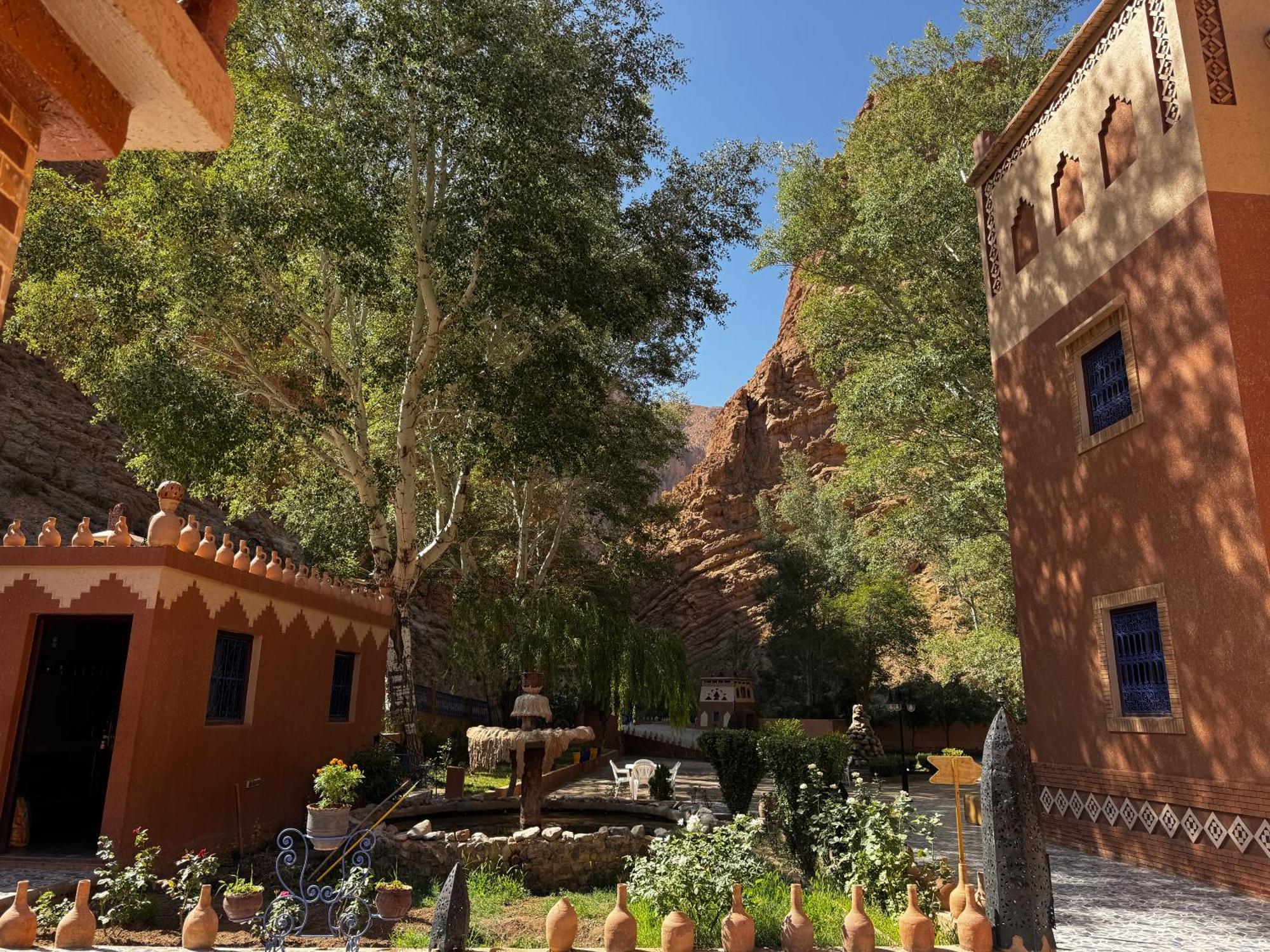 Berbere De La Montagne Hotel Imdiazene 外观 照片
